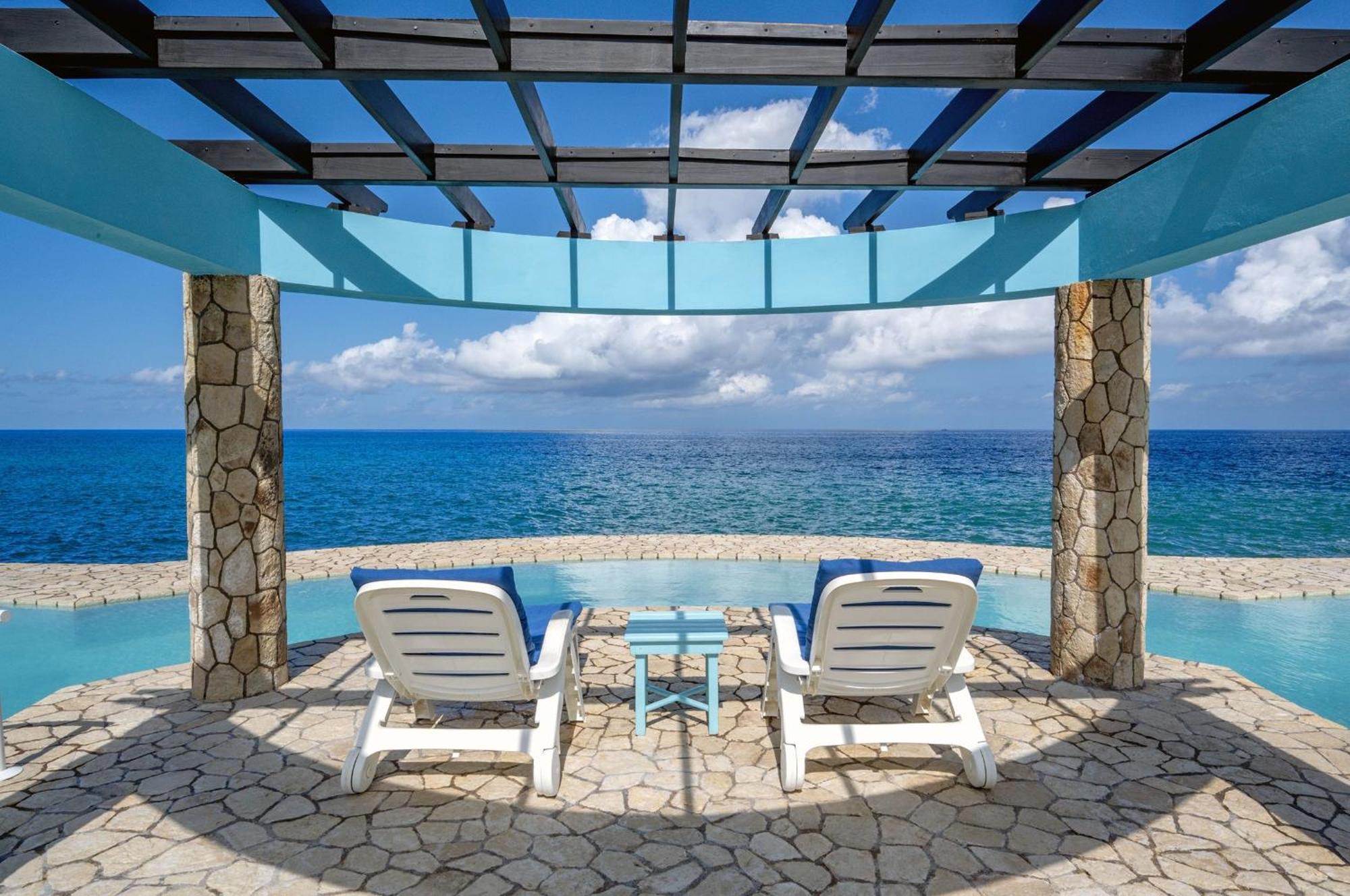 Ocean Cliff Hotel Negril Limited - Adults Only Zewnętrze zdjęcie